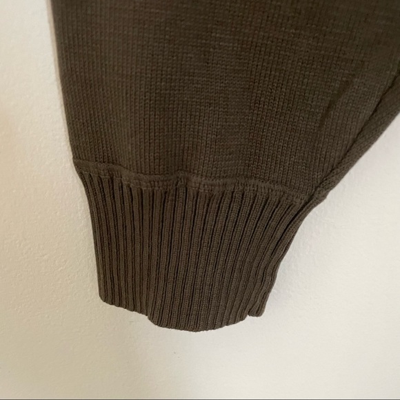 OSCAR DE LA RENTA Men’s Olive Green Quarter Zip Sweater - Picture 13 of 14